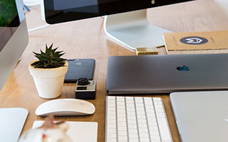 B体育登录入口-【体坛篮球秀】聊聊这一年 以及那些最伟大的运动员